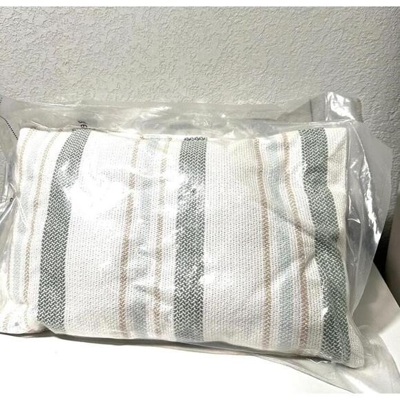 Room Essentials Throw Pillows Set Of 2, Blue/White/Tan Stripped Pillows 12"x18" - Picture 1 of 6